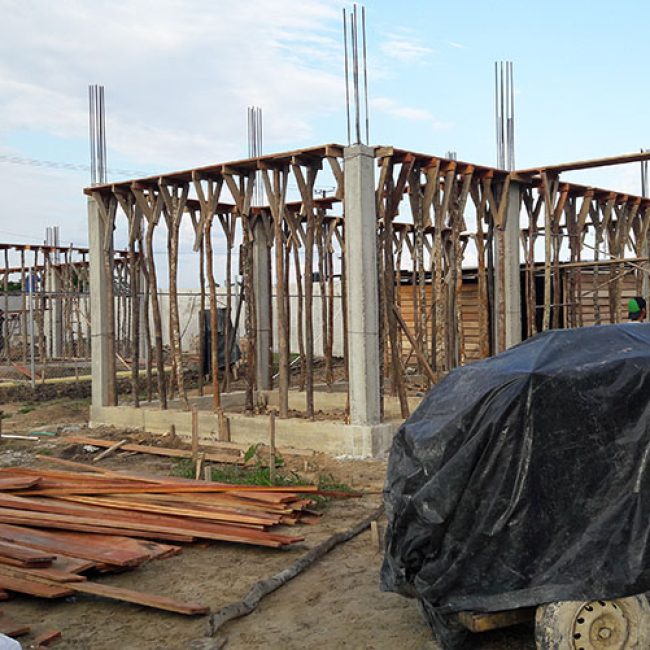 ARQUITECTOS EN LETICIA - PABLO ANDRES MONCAYO V.