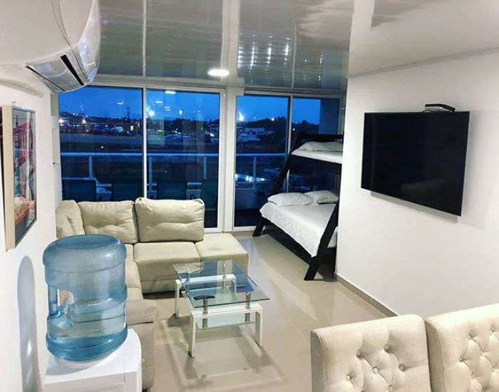 APTOS OCEAN BLUE BEACH HOTEL