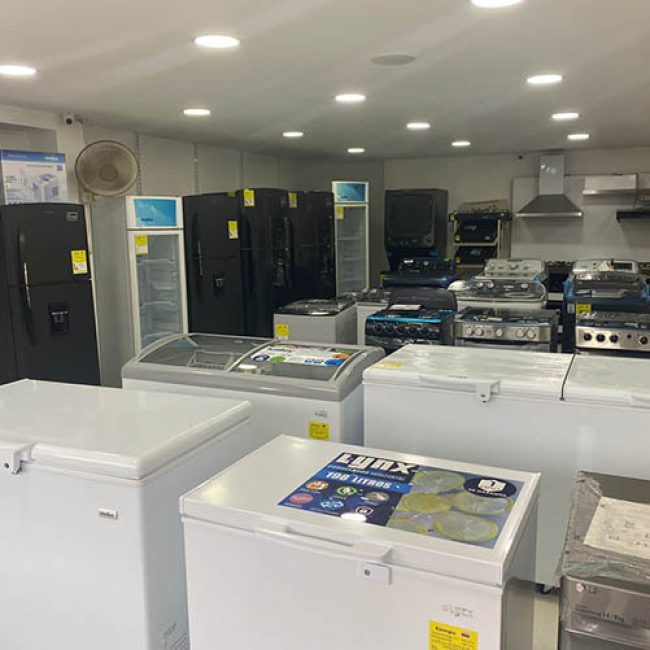 MERK MUEBLES Y HOGAR