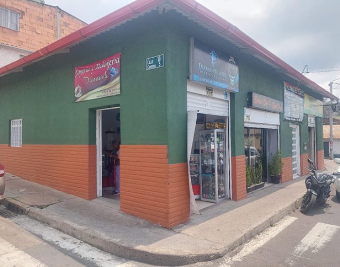 DIAMANTE AZUL – JOYERIA Y RELOJERIA