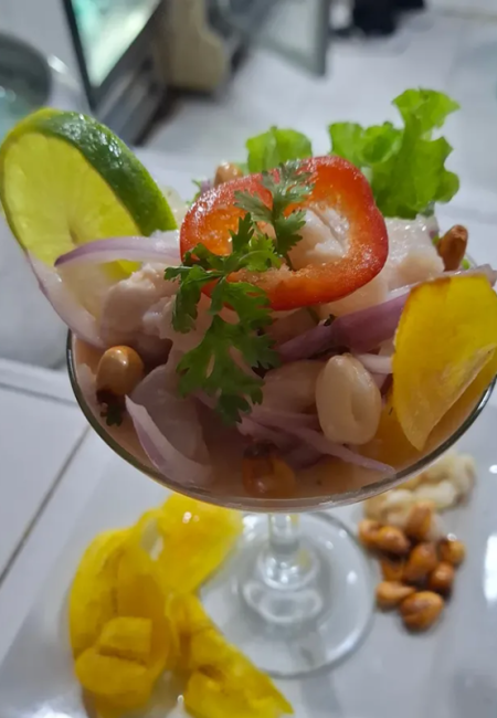 Restaurante y Cevicheria Mar y Selva