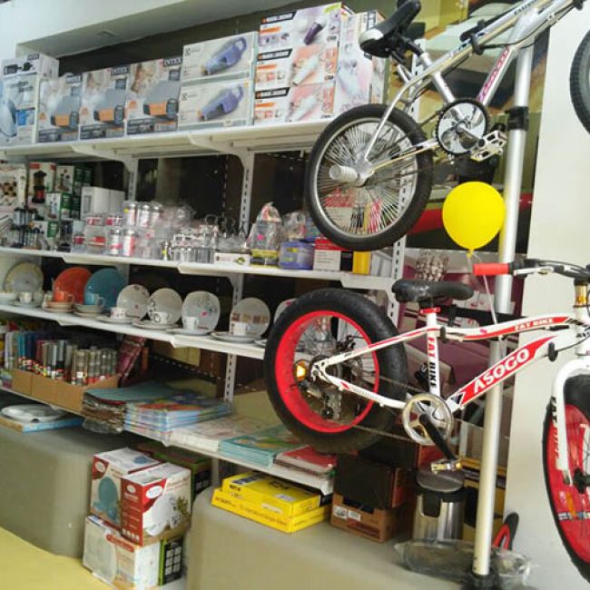 MERK MUEBLES Y HOGAR