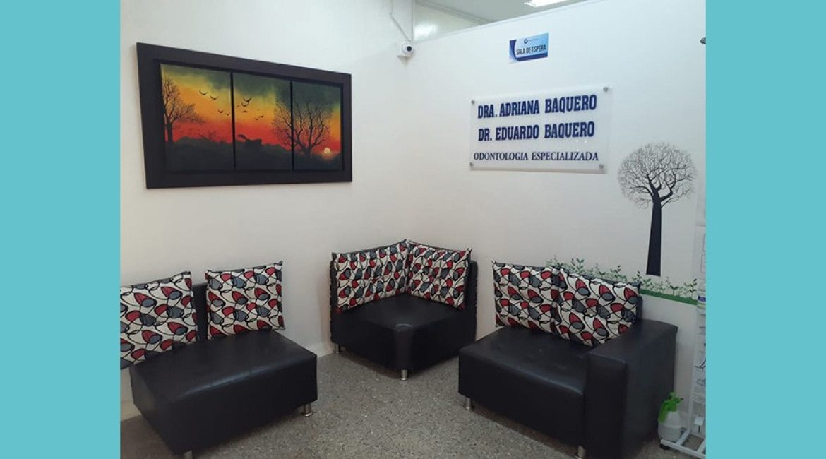 DRA. ADRIANA BAQUERO M. Consultorio Odontógico