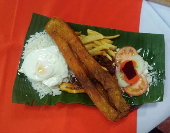 RESTAURANTE TRES FRONTERAS DO AMAZONAS