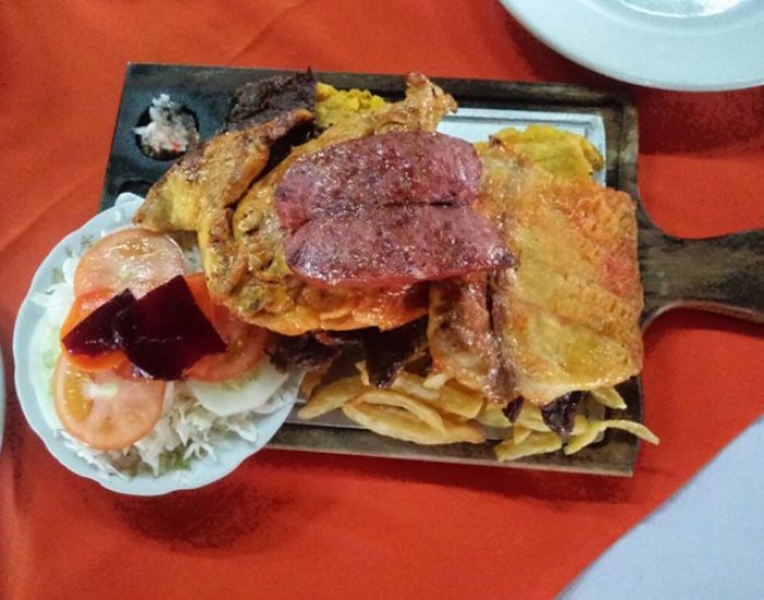 RESTAURANTE TRES FRONTERAS DO AMAZONAS