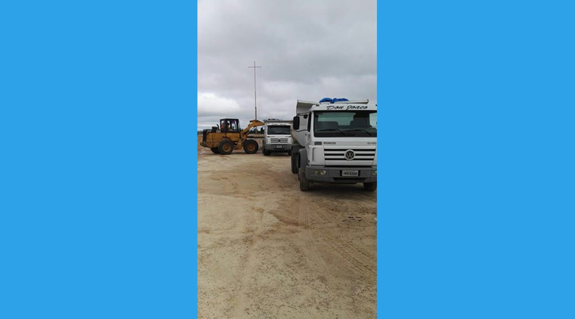 AAA MAQUINARIA & MATERIALES SAS