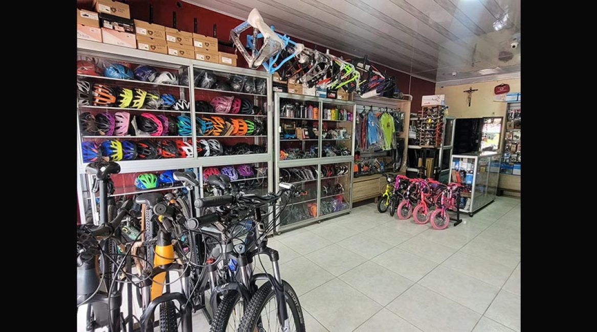 BICICLETERIA J.R. JOSE RIVERA