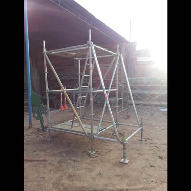 ESTRUCTURAS Y SUMINISTROS DEL LLANO
