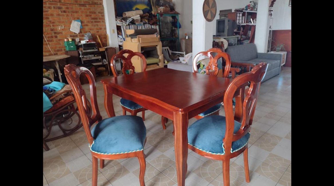 MUEBLES CONFORT 2000