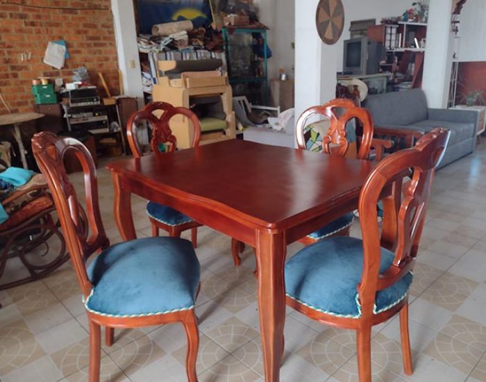 MUEBLES CONFORT 2000