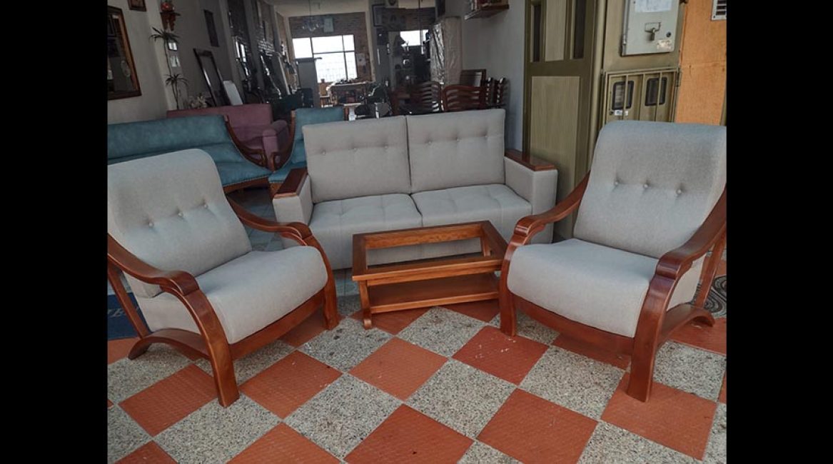 MUEBLES CONFORT 2000