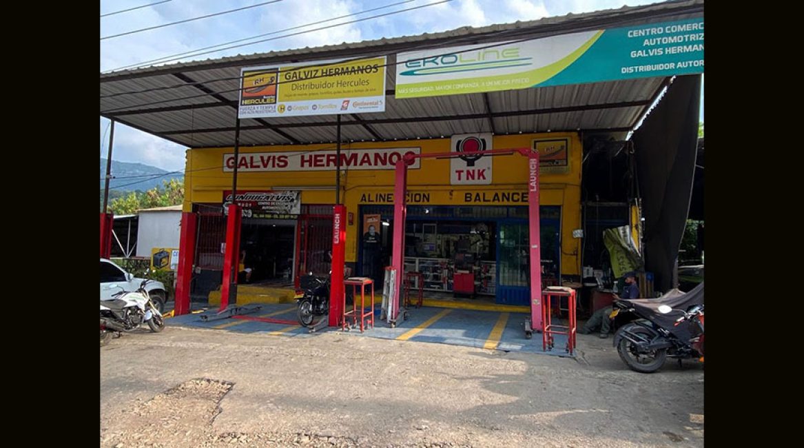CENTRO COMERCIAL AUTOMOTRIZ GALVIS HERMANOS