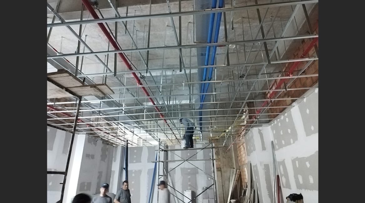 DECORACIONES Y TERMINADOS SYM