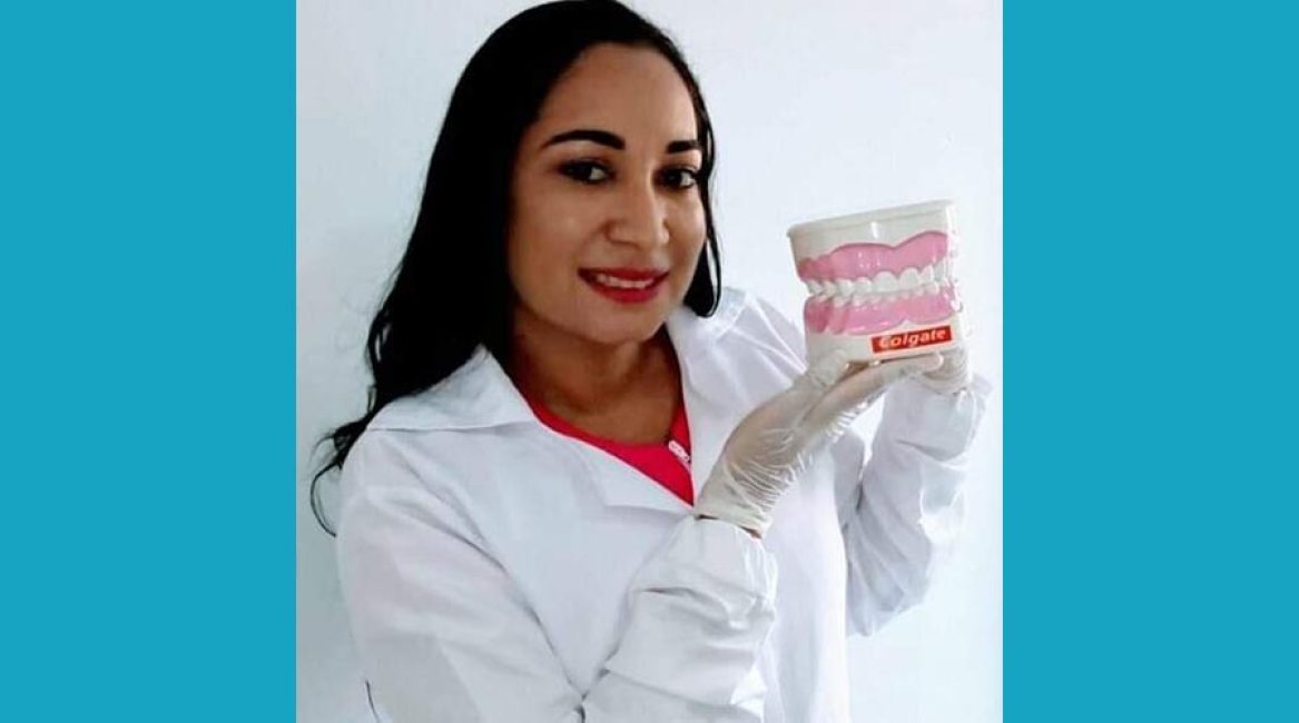 Dra. Gloria Echavez Villegas Odontolgía