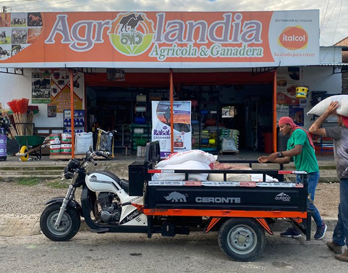 Agrolandia Agrícola & Ganadera