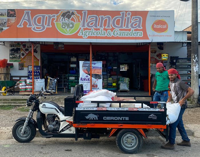 Agrolandia Agrícola & Ganadera