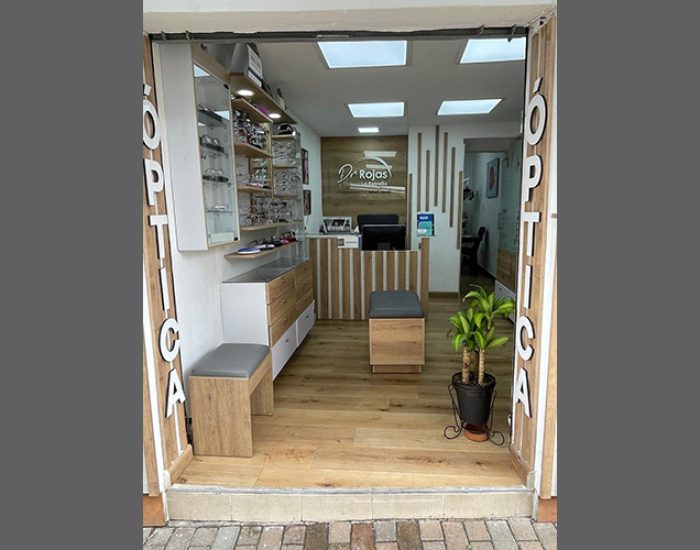 ÓPTICAS DR.ROJAS (LA ESTRELLA)