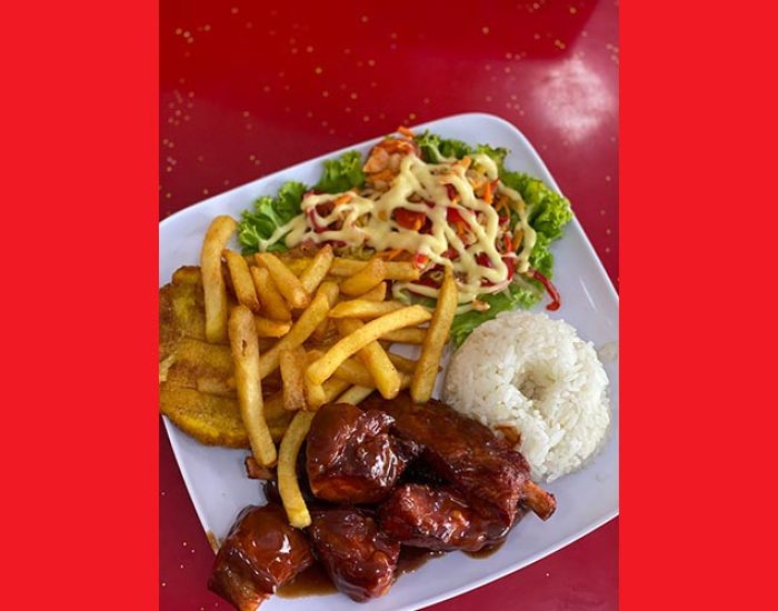 Asadero y Restaurante pollo rico la 22
