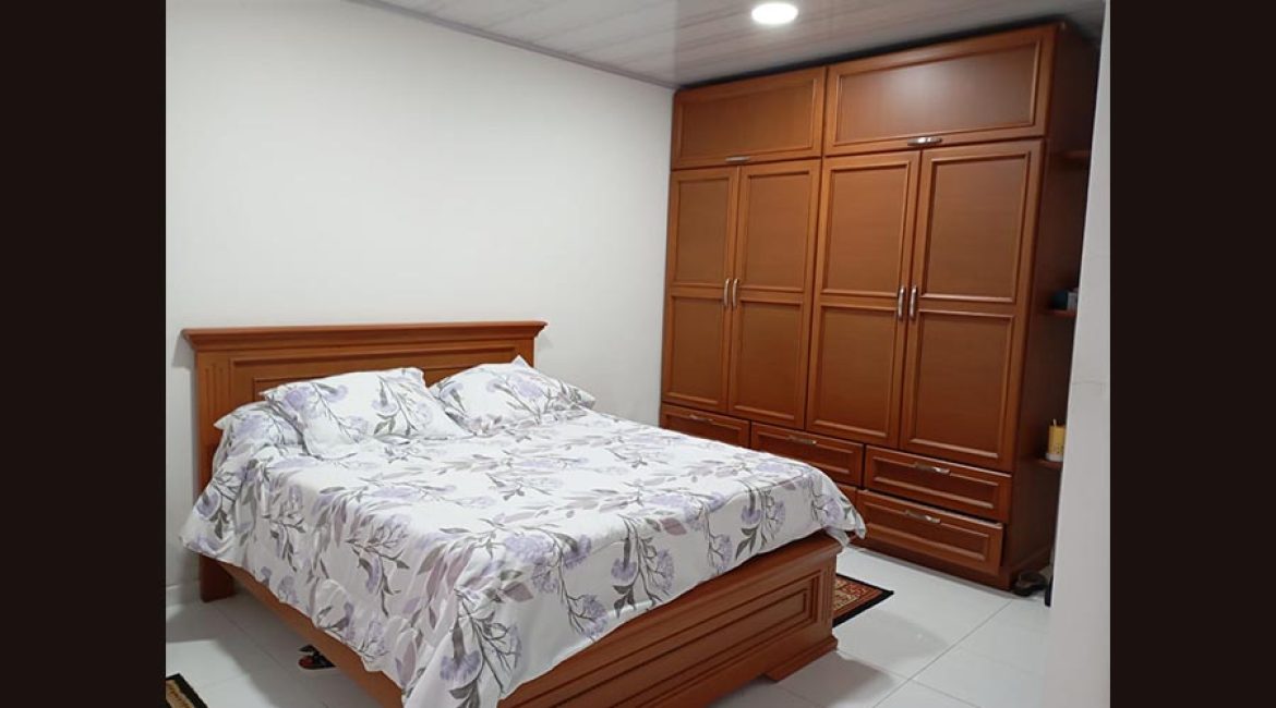 Hotel Hostal Ullumbe