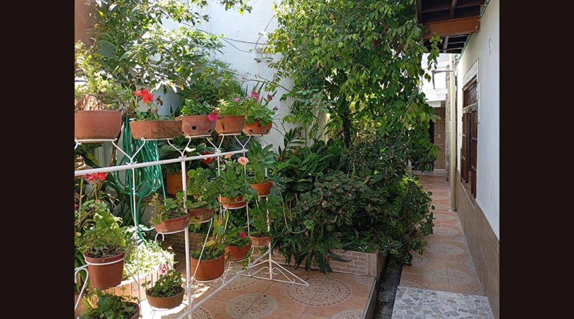 Hotel Hostal Ullumbe