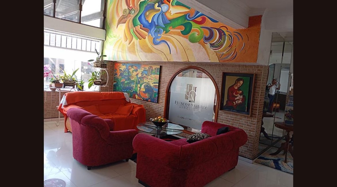 Hotel Hostal Ullumbe