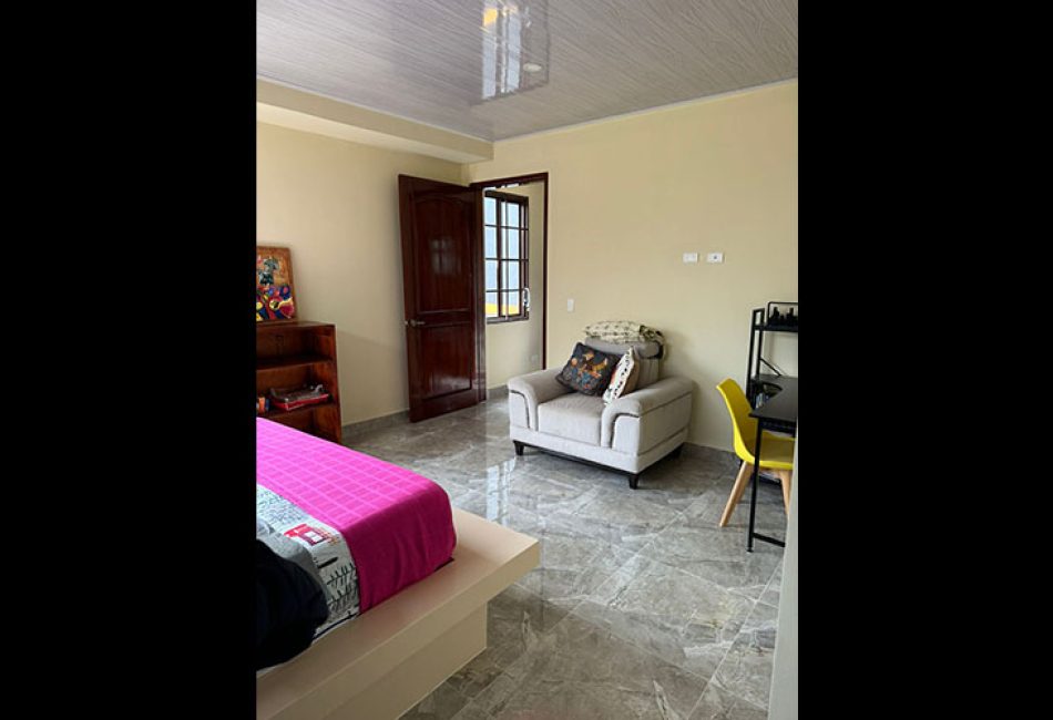 FAVIAN HURTADO ARQUITECTO