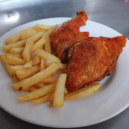 RESTAURANTE CHINO HONG-KONG ÁI MÍ LÍ