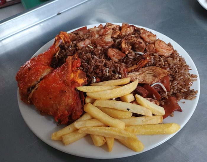 RESTAURANTE CHINO HONG-KONG ÁI MÍ LÍ