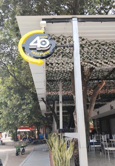 ZONA 40 FAST FOOD