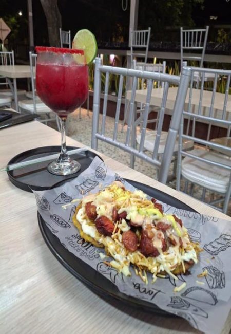 ZONA 40 FAST FOOD
