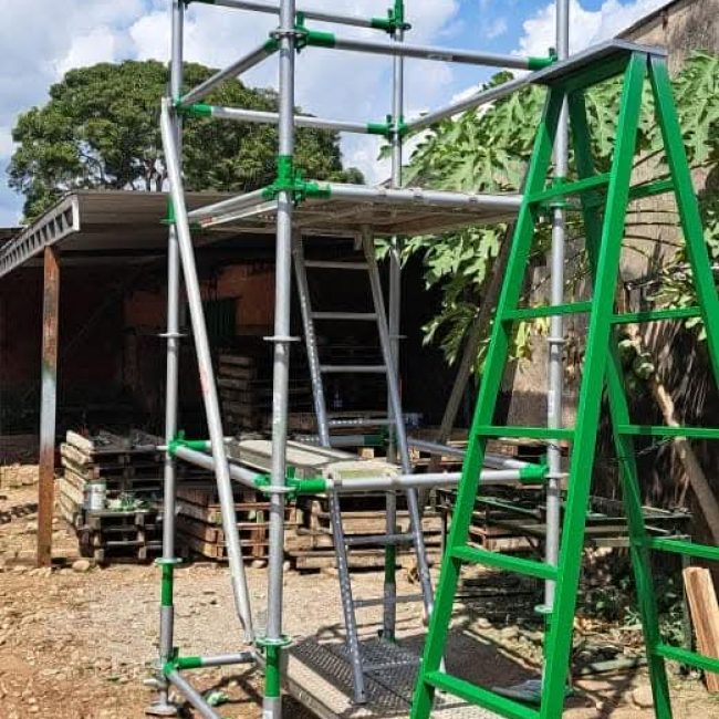 ESTRUCTURAS Y SUMINISTROS DEL LLANO