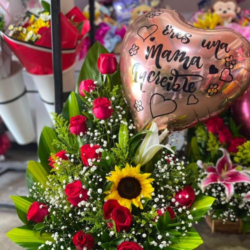 Rosas y Sueños Floristería