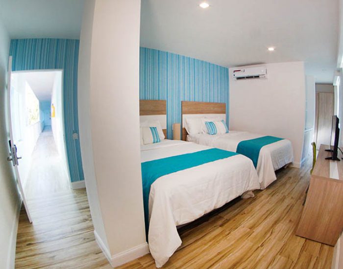 Aqualina Inn