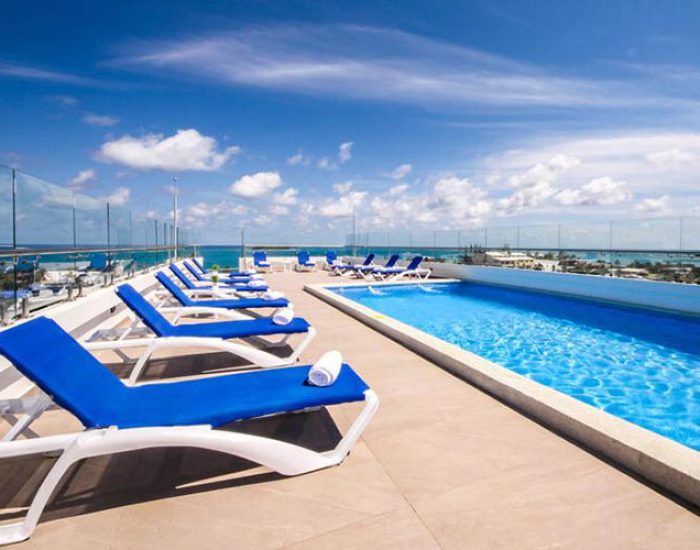 HOTEL AZURE lofts & Pool