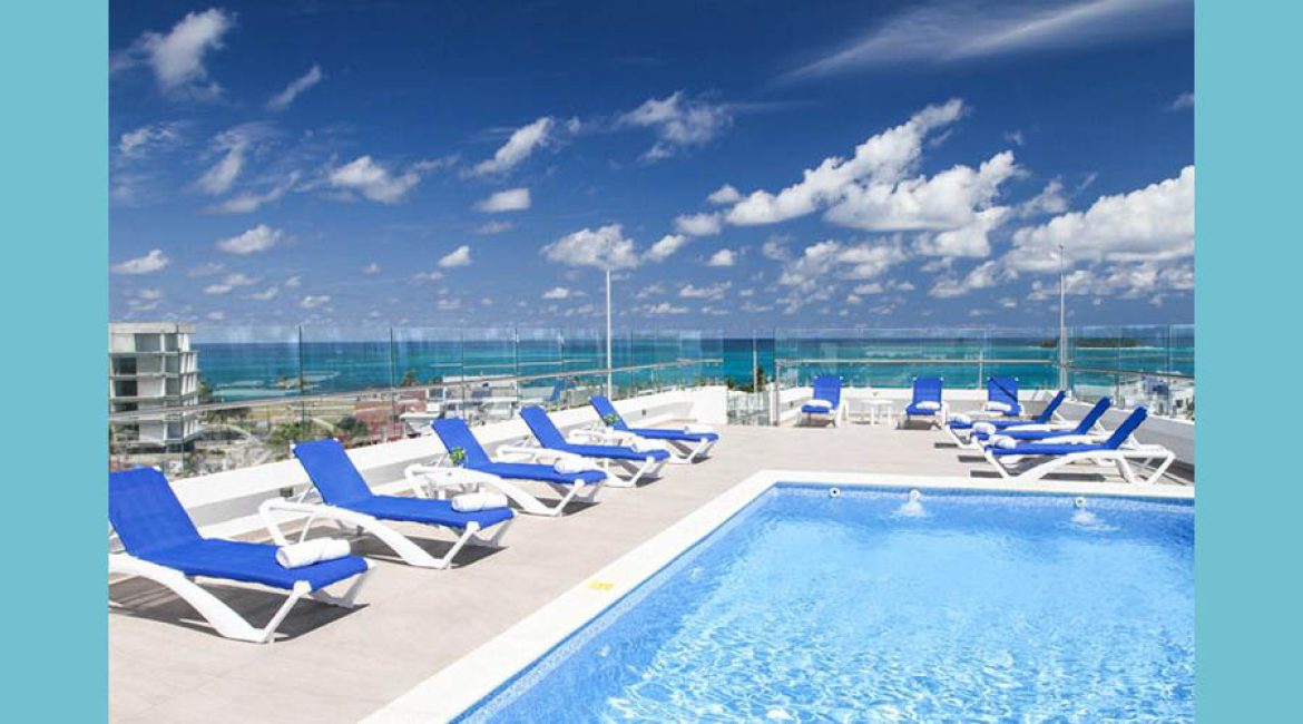 HOTEL AZURE lofts & Pool