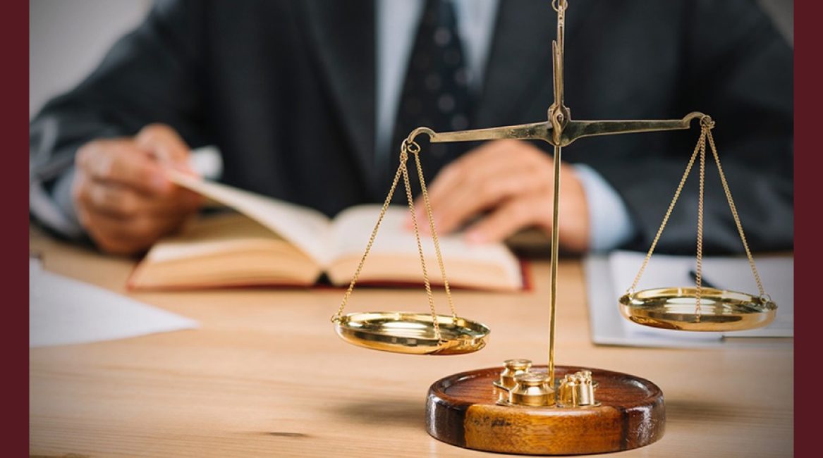 MR ABOGADOS