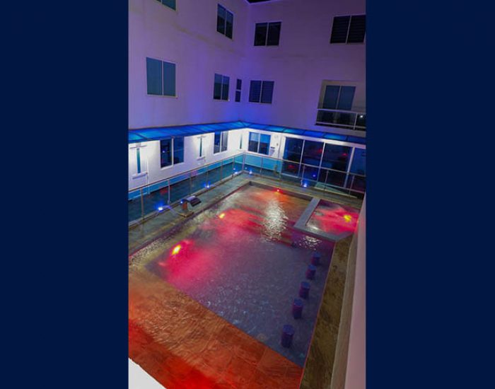 APTOS OCEAN BLUE BEACH HOTEL