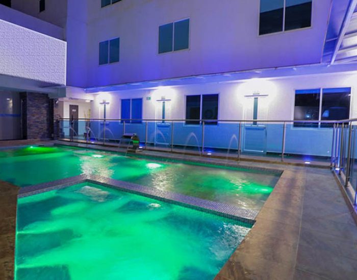 APTOS OCEAN BLUE BEACH HOTEL